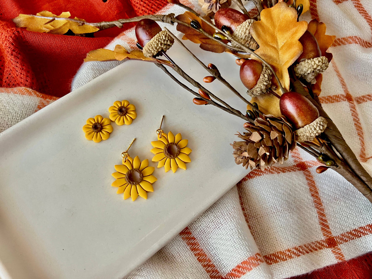 Sunflower Earrings, Sunflower Clay Studs, Sunflower Studs (Copy)